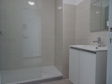 Location Appartement 3 pièces 61m² MONTPELLIER 34090 - Photo 5