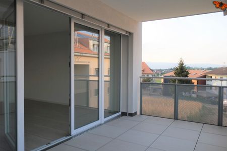 2 ½ ROOMS – With a balcony! - Foto 2