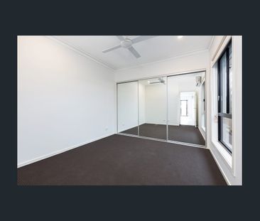 Low Maintenance Flat - Photo 2