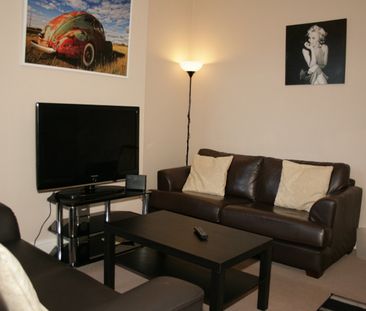 3 Bed Terraced House, Queensland Ave, CV5 - Photo 6