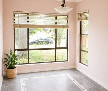 Best Position 4-Bedroom Townhouse in Carlingford West School Catchment - Photo 2