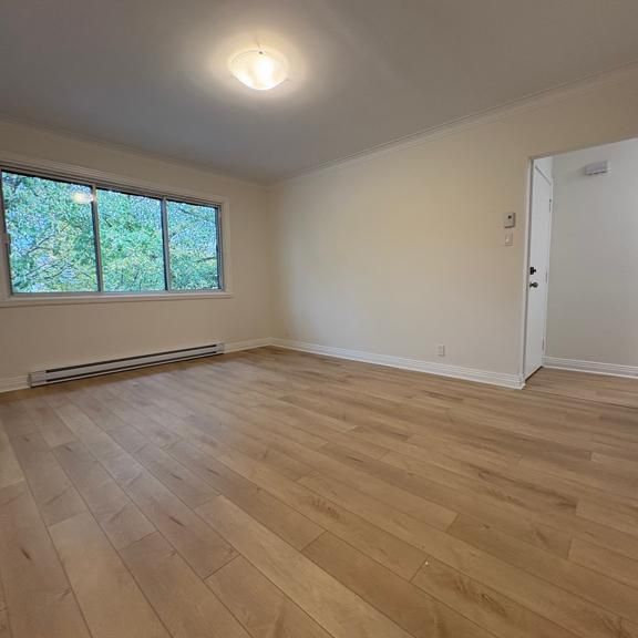 Magnifique 4 ½ neuf de A à Z, Confort et tranquillité à Montréal - Photo 1