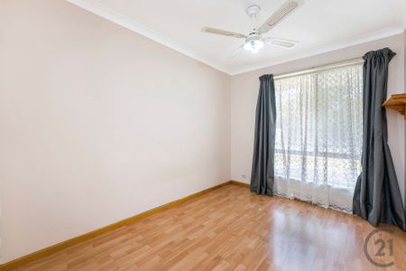 Family Home with Room for Boat or Caravan - Photo 5