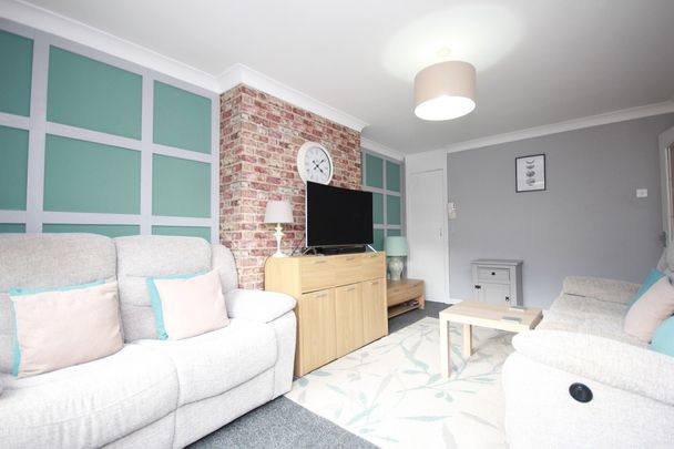 Commonside Street, Airdrie, ML6 - Photo 1