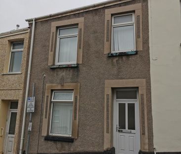 3 bedroom house to rent - Photo 1