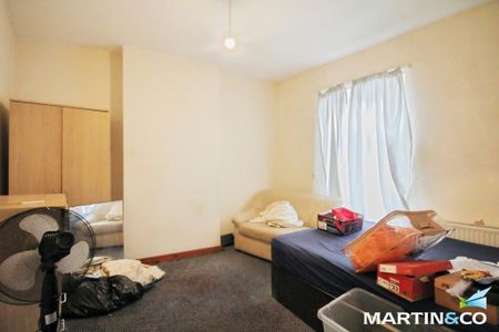 2 bedroom maisonette to rent - Photo 3