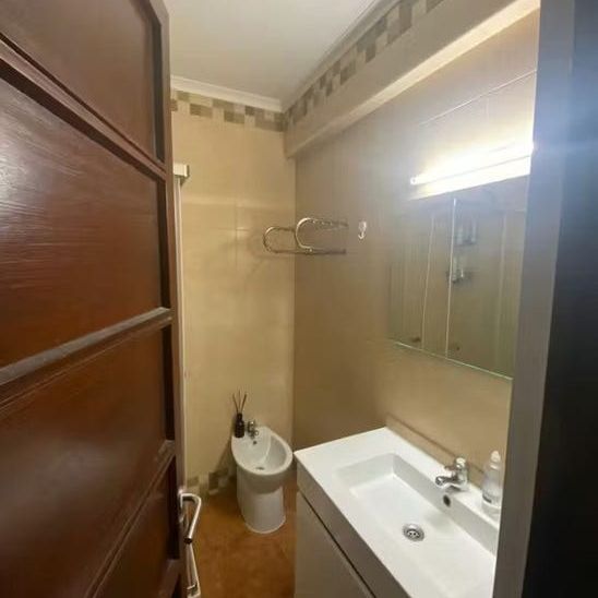 Rua Aquiles Monteverde, Lisbon, Lisbon 1000-018 - Photo 1