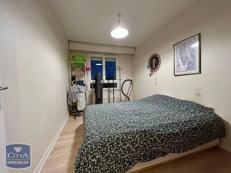 Appartement à louer 3 pièces 76.6m² - Photo 2