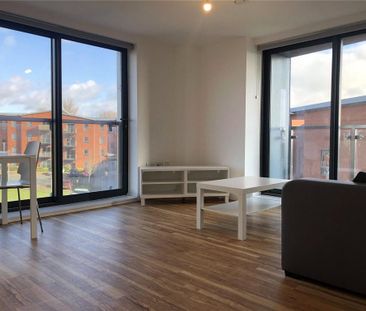 2 bedroom flat to rent - Photo 4