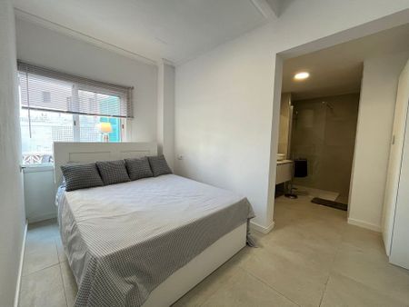 1 Carrer Anglada Camarasa, Palma de Mallorca, Balearic Islands 07015 - Photo 5