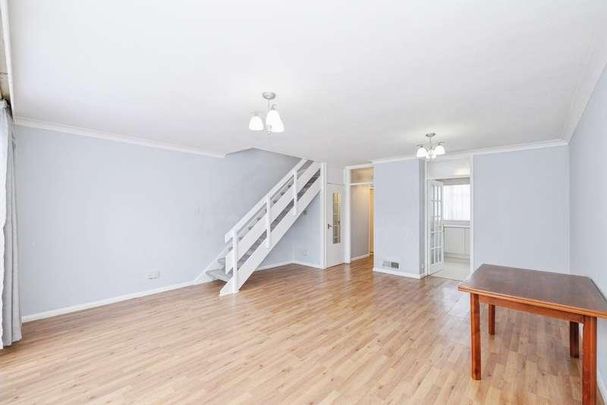 Trinity Close, Northwood, HA6 - Photo 1