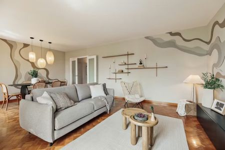 Gran Via de les Corts Catalanes, Barcelona, Catalonia 08010 - Foto 3