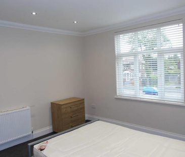3 bedroom flat to rent - Photo 5