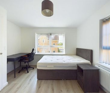 5 bedroom detached house to rent - Photo 6