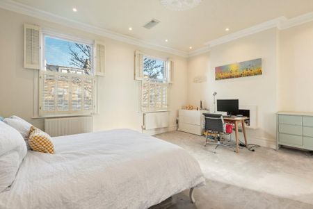 4 bedroom terraced house to rent - Photo 3