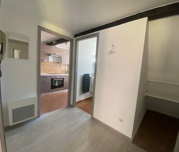Location Appartement 2 pièces 29m² - Photo 3