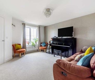 Berryfields, Aylesbury, HP18 - Photo 1