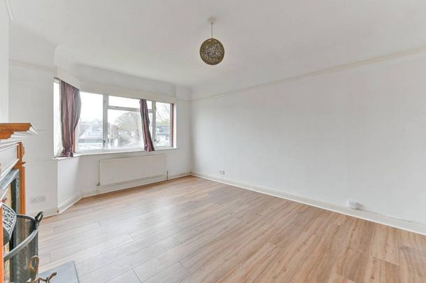 2 bedroom maisonette to rent - Photo 1