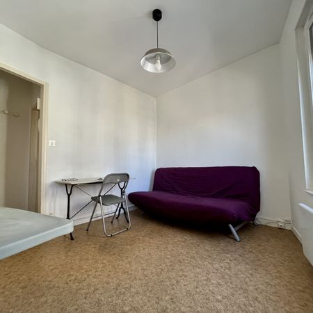 Location Appartement 2 pièces 23m² CLERMONT FERRAND 63000 - Photo 4