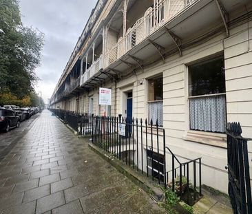 Caledonia Place, Bristol - Photo 1