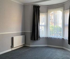 Codrington Road, Ramsgate, CT11 9SP, Kent - Photo 2