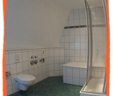 3-Zimmer-Maisonetten-Wohnung mit 2 BALKONEN im Zentrum Zwickaus zu ... - Photo 5