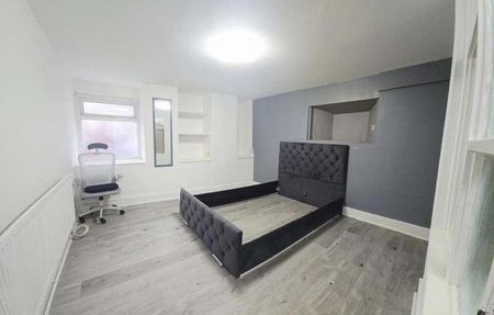 Long Oaks Avenue, Uplands, Swansea, SA2 - Photo 3