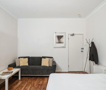 19/10 Challis Avenue, Potts Point NSW 2011 - Studio For Rent | Domain - Photo 3