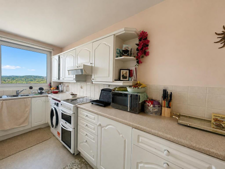2 bedroom apartment to rent - Photo 5