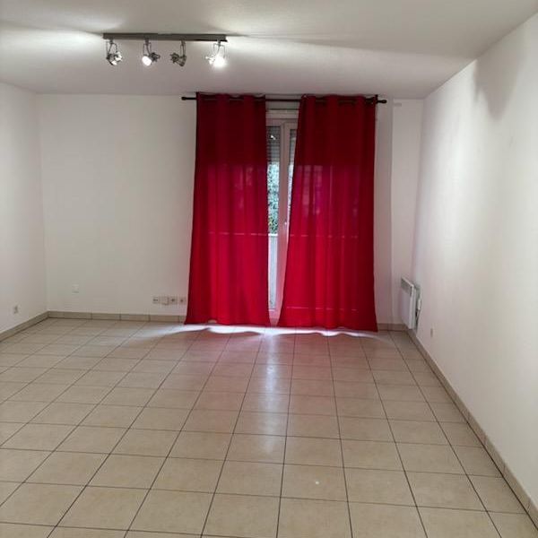 Location Appartement 2 pièces 47m² THONON LES BAINS 74200 - Photo 1