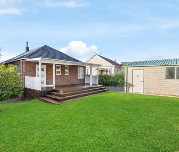 Meadowbank Perfection - Sunny Home on Large Section - Photo 4