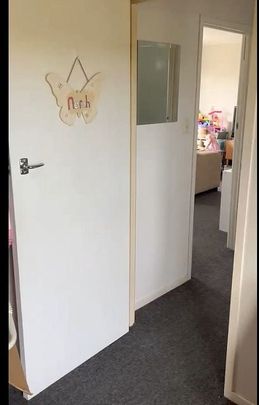 2BR Belmont Apartment! - Photo 1