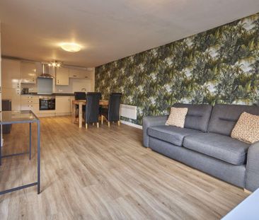 2 bedroom apartment to rent - Photo 2