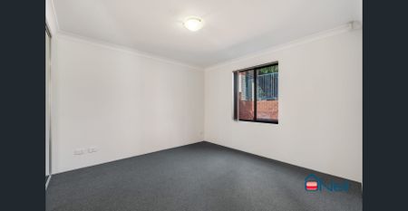 KENWICK - 1X1 - NEAT, TIDY GROUND FLOOR APARTMENT - Photo 5