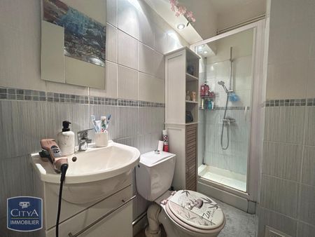 Location Appartement 2 pièces 40m² BRIVE LA GAILLARDE 19100 - Photo 4