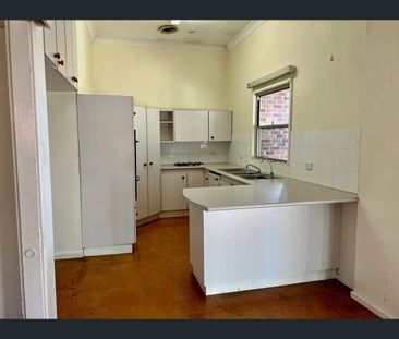 1 Cumberland Street, East Maitland, NSW 2323 - Photo 2