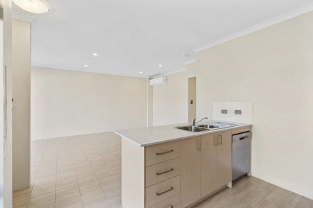 Modern Comfort Meets Coastal Charm - Photo 5