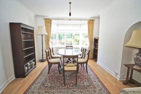 3 bedroom property to rent in Kingston Upon Thames - Photo 4