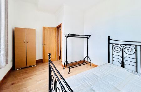 Wellington Road, Brighton - Photo 4