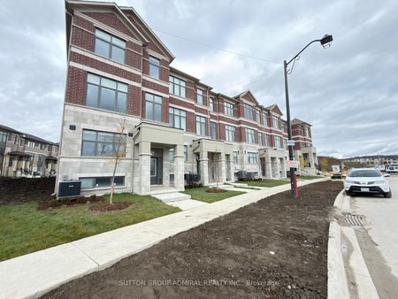 For Lease - 72 Lunay Drive, Richmond Hill, Ontario - Photo 5