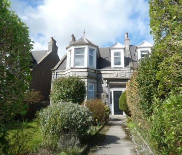 4 bedroom semi-detached house to rent - Photo 1