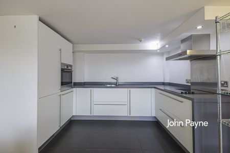 Cadogan Road, London, SE18 - Photo 4