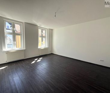 Pronájem bytu 2+1 65 m² - Photo 2