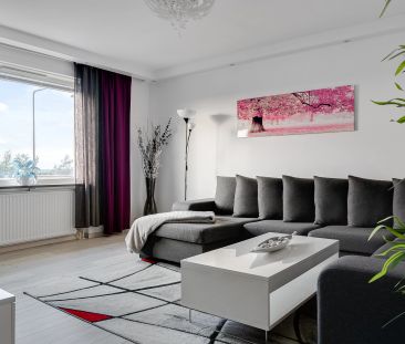 Månstorpsvägen, Tullinge - Photo 2