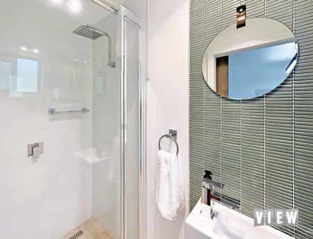 Open-plan studio offers the ultimate coastal lifestyle. - Photo 4