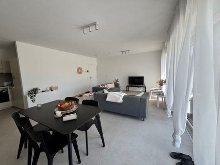 Appartement te huur - Photo 3