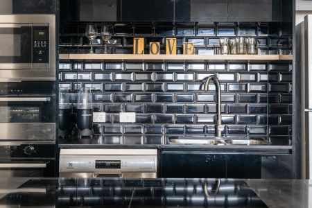 18th Floor with Spectacular Views - Photo 2