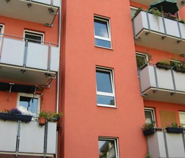 TOP 2-Zimmer-Wohnung, Balkon, 4.OG.-VIEL LICHT UND FREIE SICHT- Nbg... - Foto 1