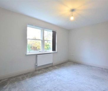 Riefield Road, London, SE9 - Photo 1