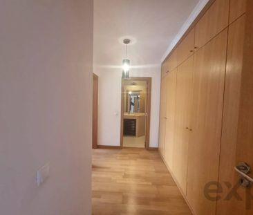 Lisbon Lisboa - Photo 5